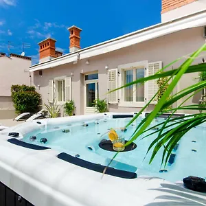 https://villa-brandestini.pula-hotels.org